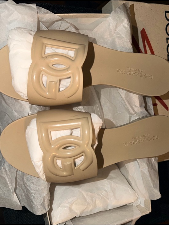 Dolce & Gabbana Shoes - Dolce & Gabbana Nude Logo Slide Sandals